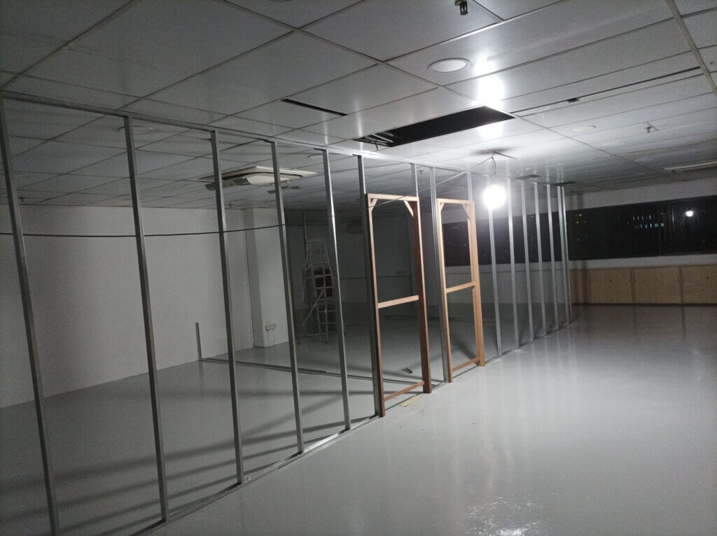 metal fabrication contractor 